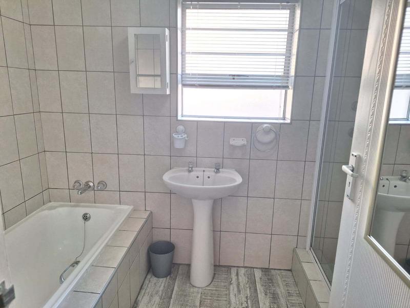 3 Bedroom Property for Sale in Hartenbos Western Cape